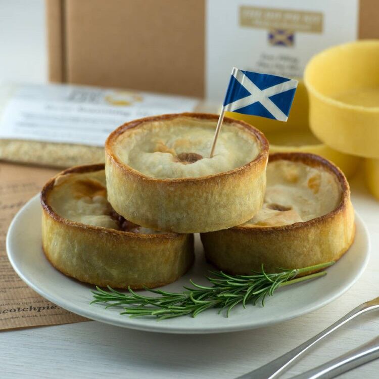 original_scotch-pie-kit-12-standard-traditional.jpg