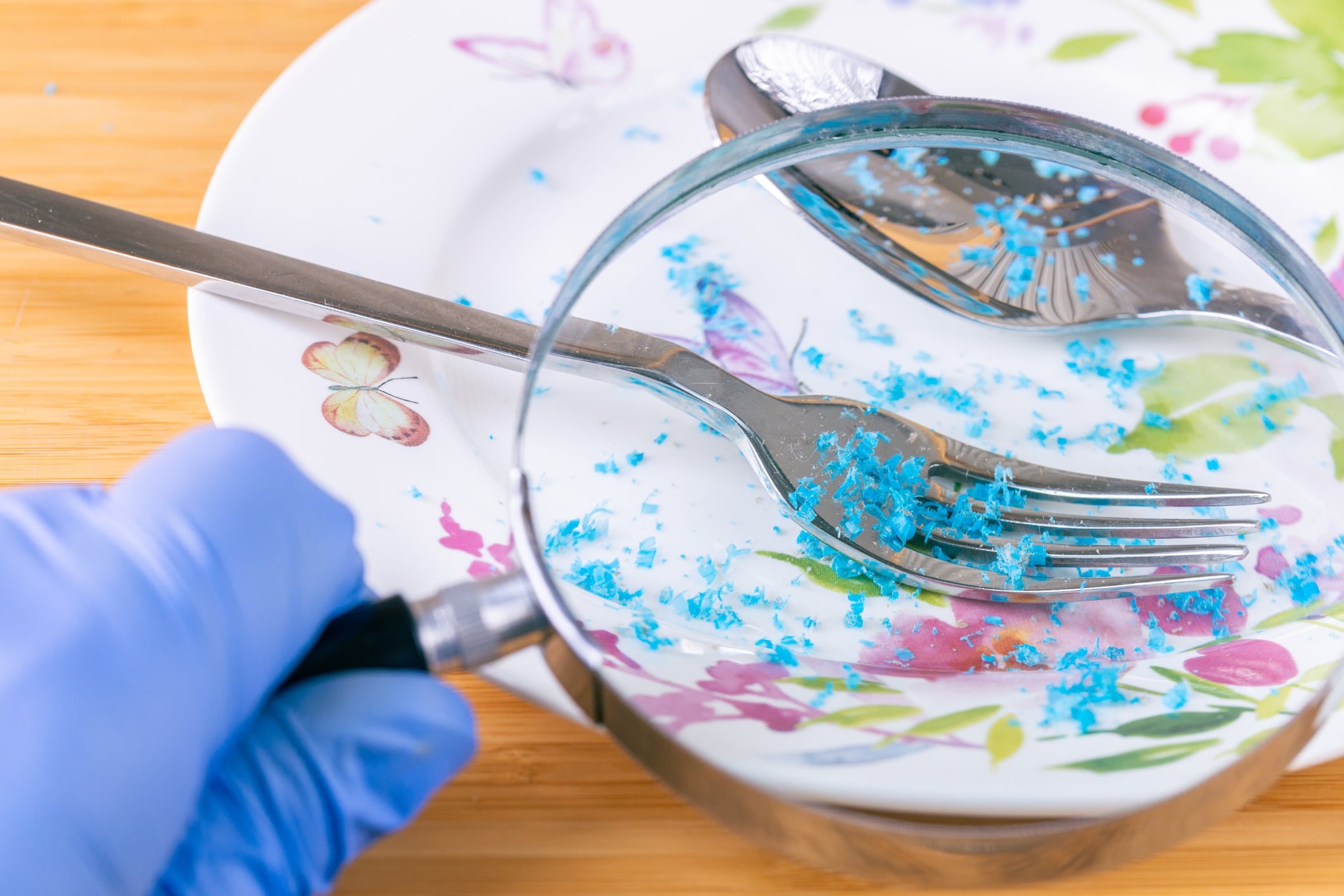 Plastic particles in food