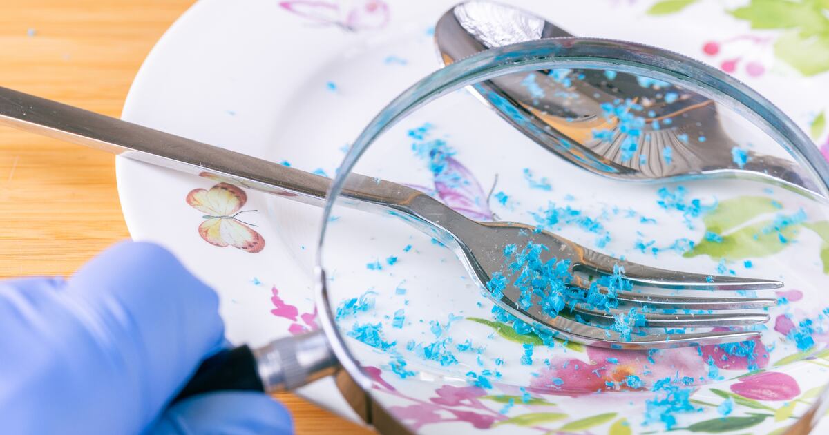 Baking Contamination Plastic contamination puts snack & bakery brands at risk