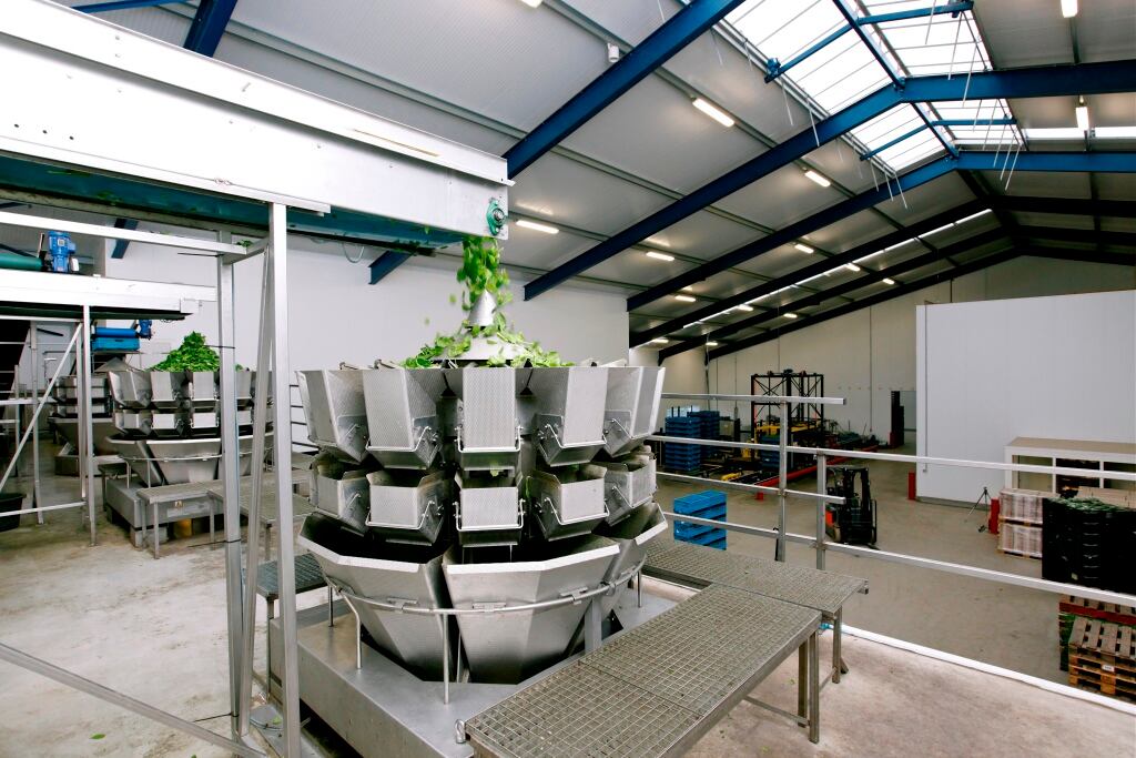 ish2014.011-Broersen-all-3-CCW-in-packing-hall-PR-shot-LR.jpg