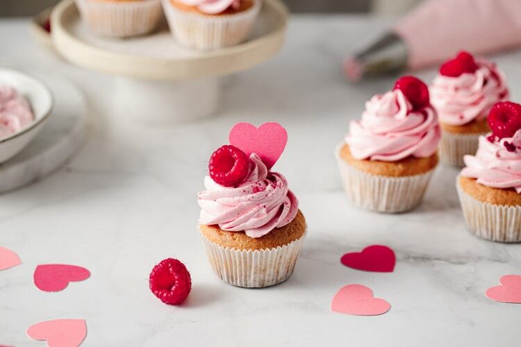 Trendspotting in 2023: From juicy HeartThrobs for Valentine’s Day to a green baking set for kiddies in the kitchen