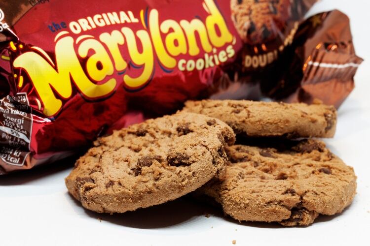 Burton-s-Biscuits-2.jpg