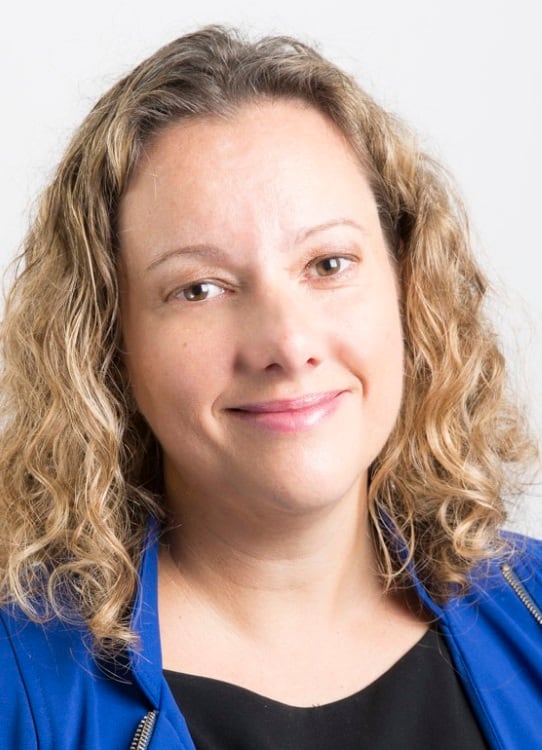 Karen-Holden-4.jpg