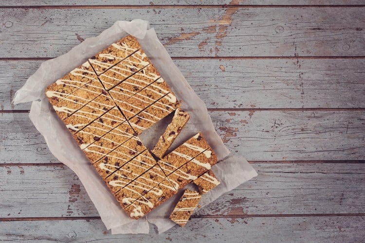 Cranberry-Orange-White-Choc-Flapjack.jpg