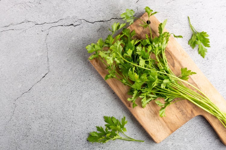 Parsley-ofi.jpg