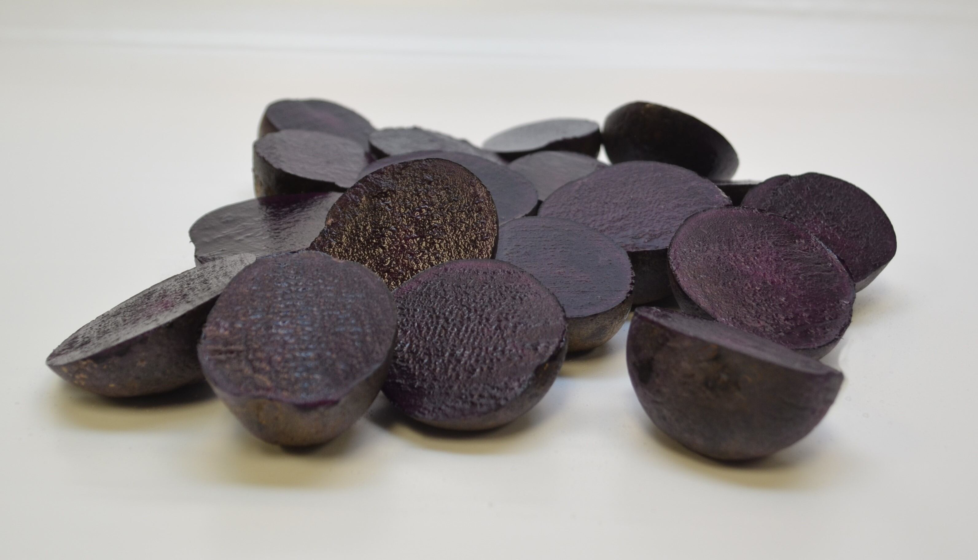 Blackberry-Sliced.jpg