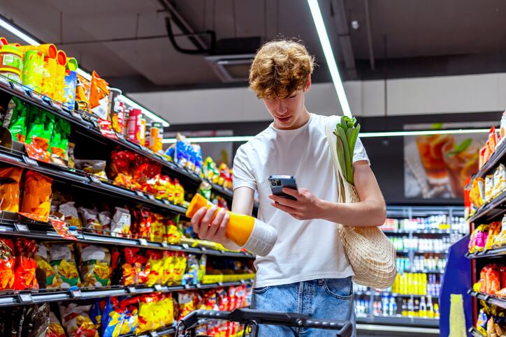 Carbon tracking app aims to empower UK consumers to discover the climate impact of millions of food and beverage products