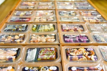 Graze.com-develops-snack-boxes-according-to-consumer-needs-and-desires-based-on-data-feedback.jpg