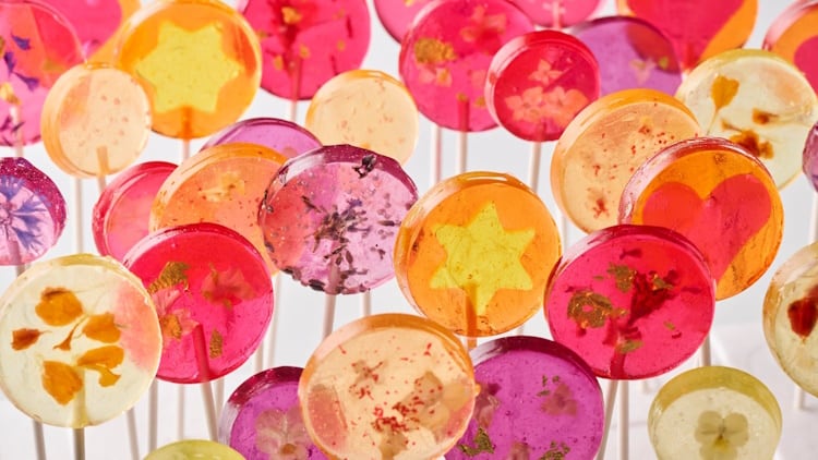 Natural food colours used in confectionery
