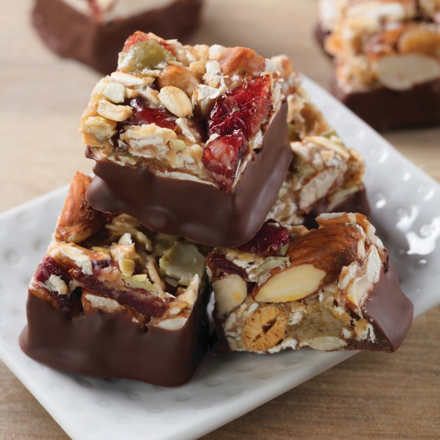 AAK_ProteinTrailMixBar_3x3.jpg