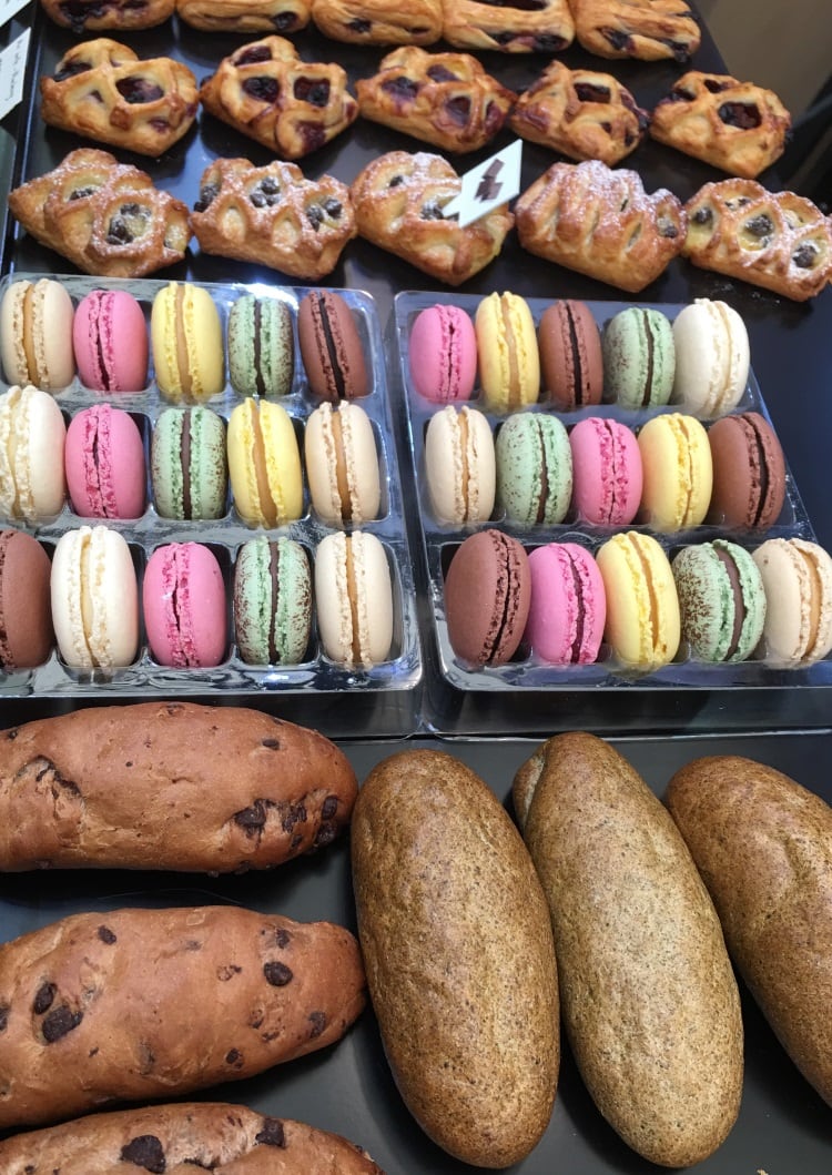 Bridor-pastries-and-bread.jpg