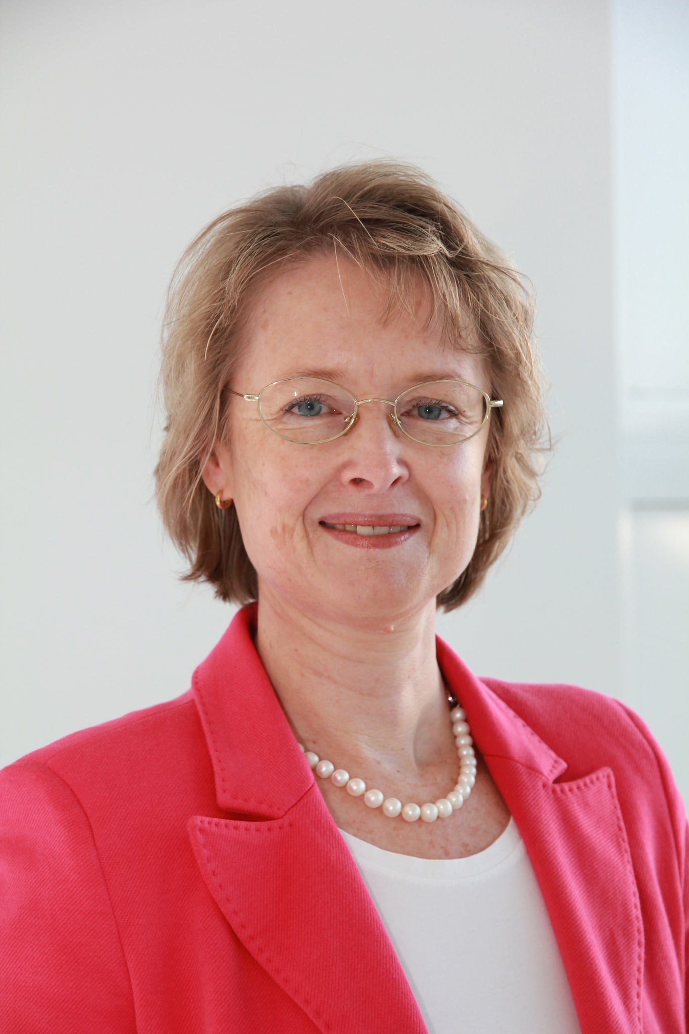 Beatrice-Conde-petit-Buhler.jpg