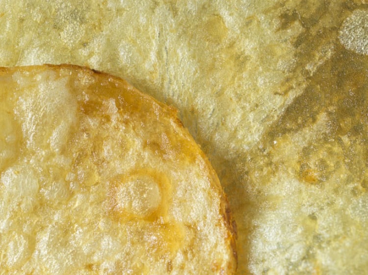 Extreme-close-up-of-potato-chip-Getty-Jonathan-Knowles.jpg