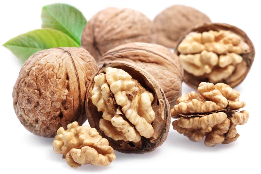 walnuts-istock.jpg