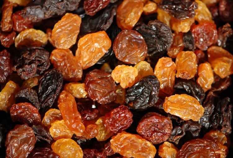 Sultanas-vs-raisins-Rosette-Jordaan.jpg