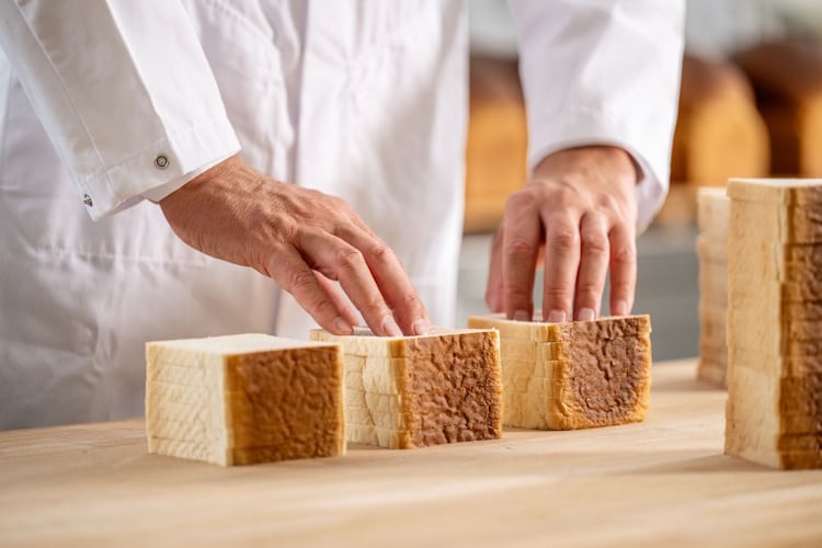 Testing industrial white bread