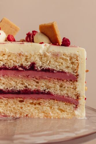 Cutter&Squidge_Raspberry White Chocolate Cheesecake Cake