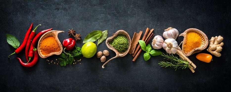 GettyImages-flavorings-AlexRaths.jpg