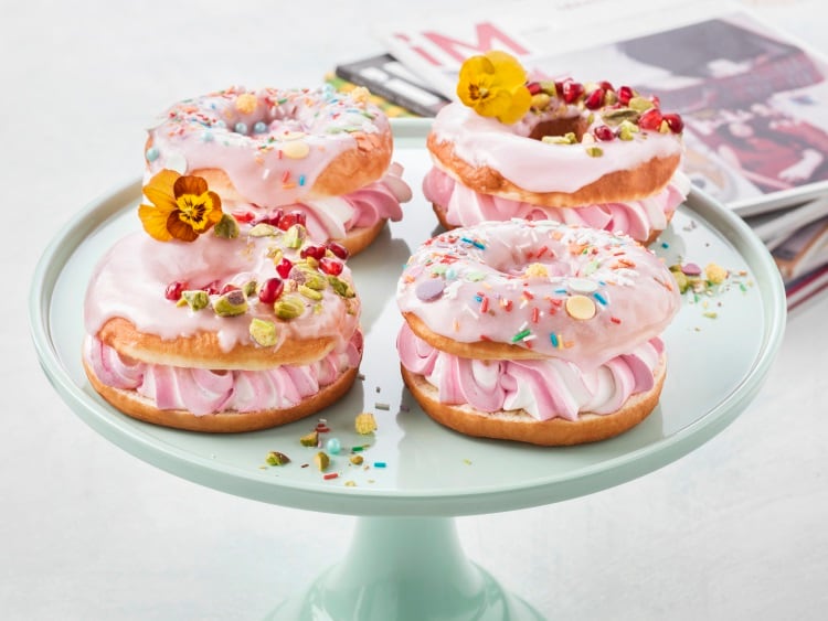 Today’s consumer wants to engage all their senses with a personalized snack that is also a responsible treat