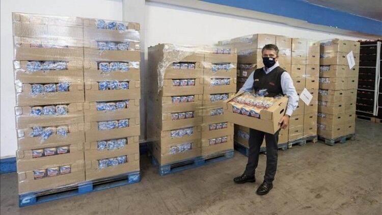 Grupo Bimbo cracks Guinness World Record for the world’s largest donation of baked goods