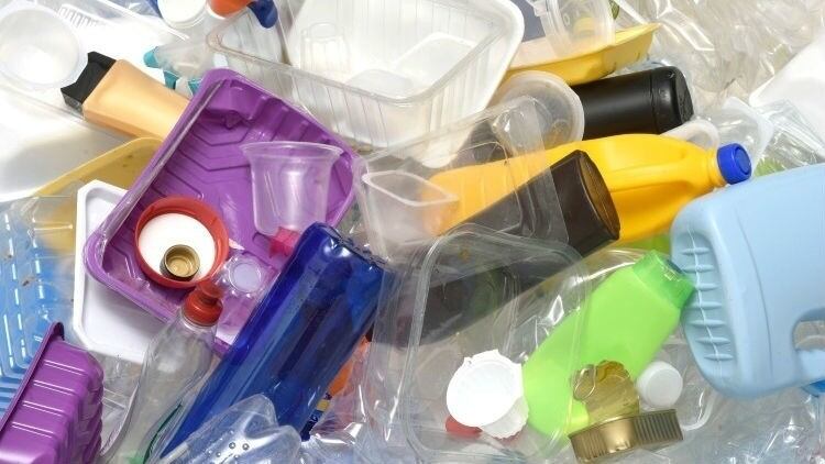 Plastic-in-India-FSSAI-ordered-to-assess-need-for-further-regulations-restricting-food-packaging.jpg
