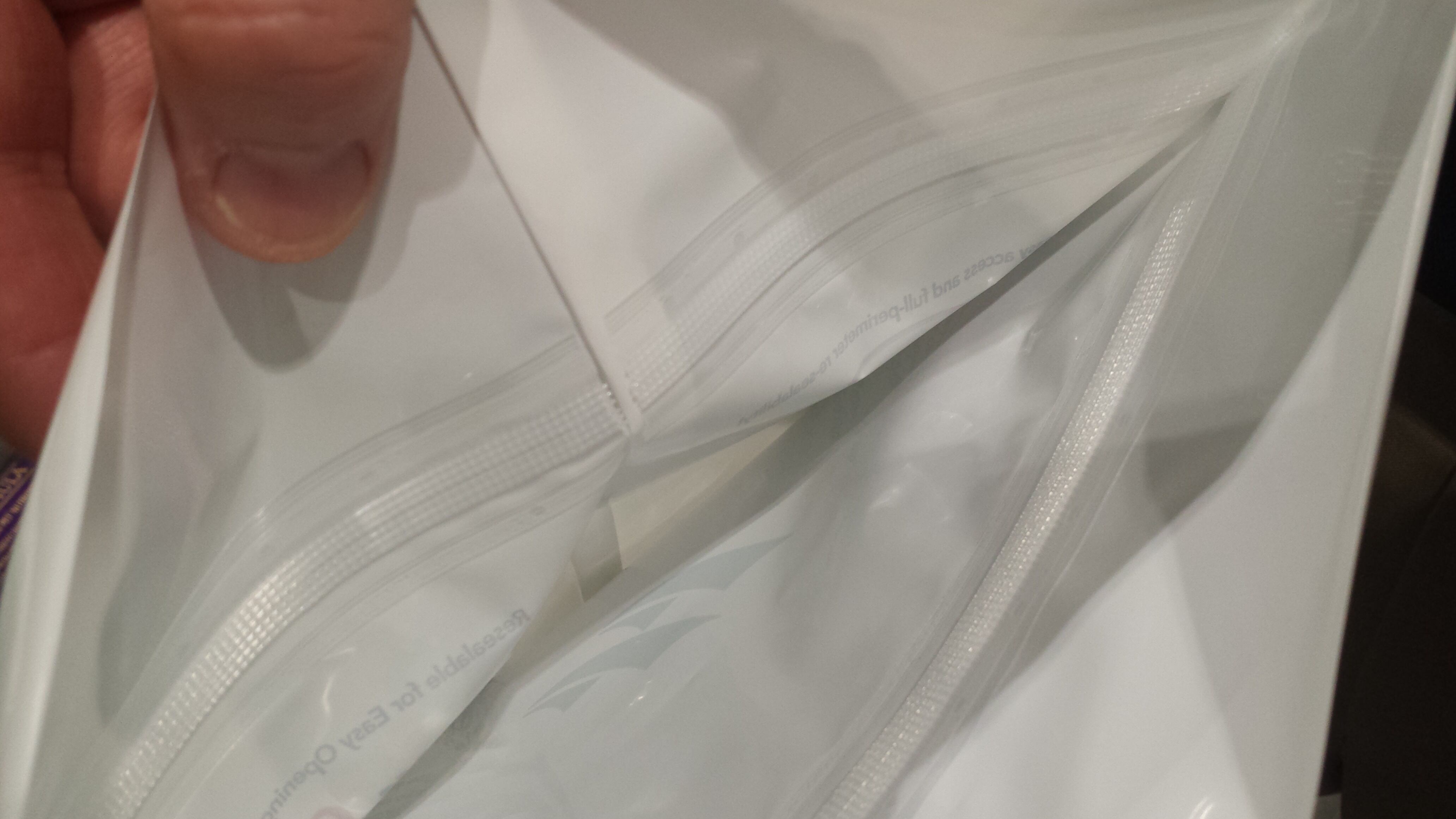 Hood_Packaging_zip360.jpg