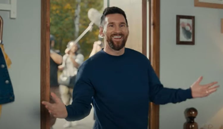Messi comes knocking to help Lay’s fans ‘fight to reach your dream’