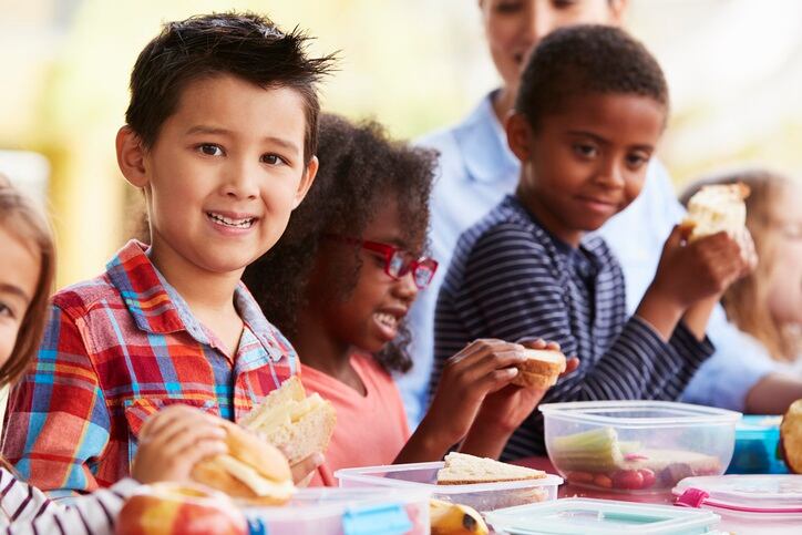 Experts-urge-industry-to-work-with-schools-to-improve-kids-meals-even-as-standards-are-rolled-back.jpg