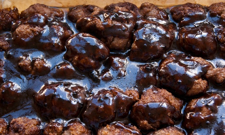 Chocolate-monkey-bread-GettyImages-485587694.jpg