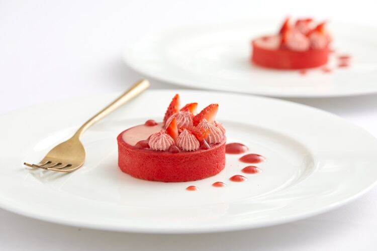 HB_JUBILEE_strawberry_tart-1.jpg