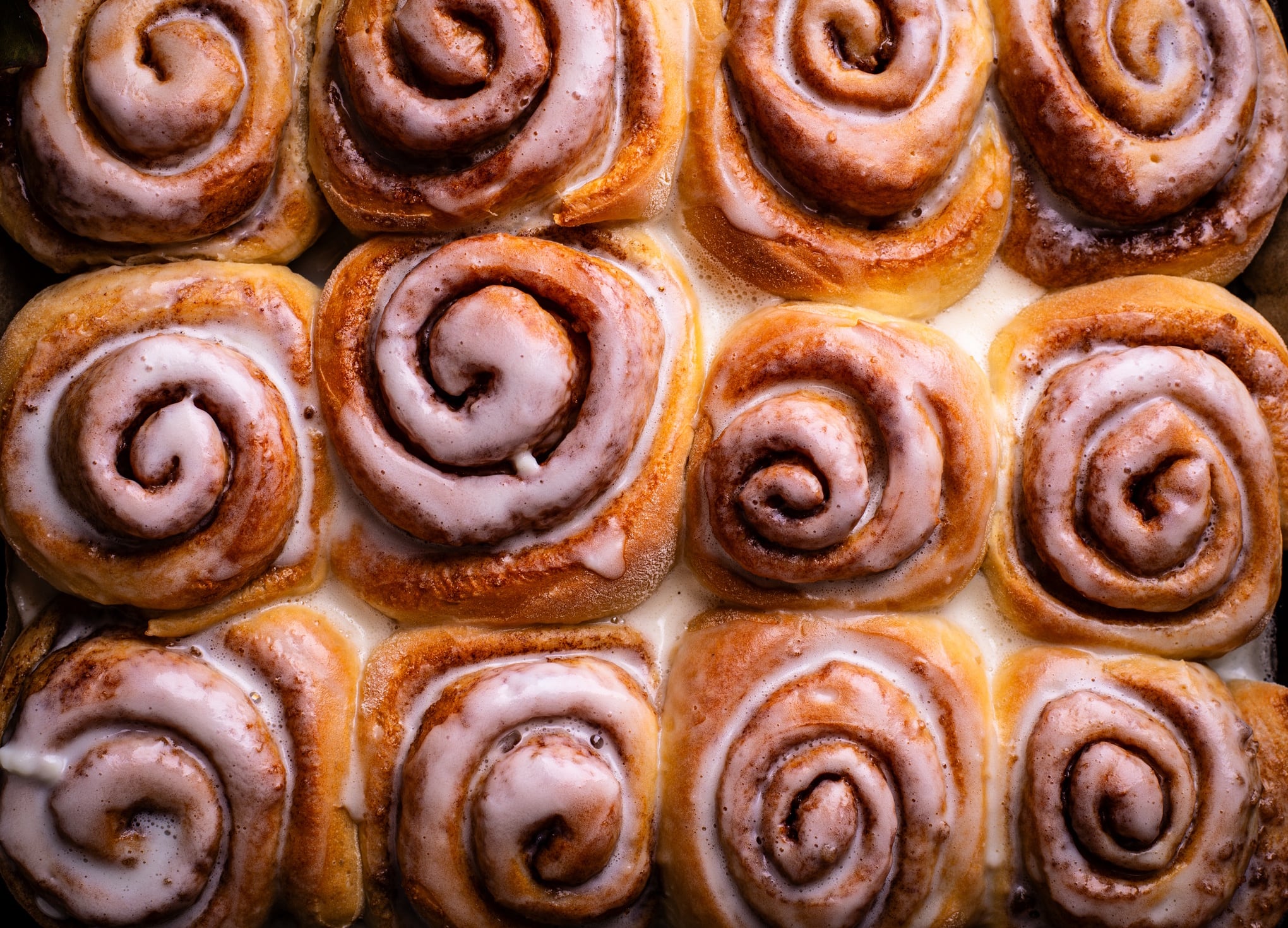 Cinnamon rolls GettyImages yulka3ice -2247993023.jpg