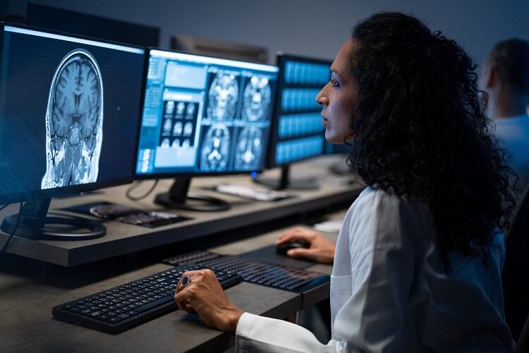 Brain-Health-GettyImages-simonkr.jpg