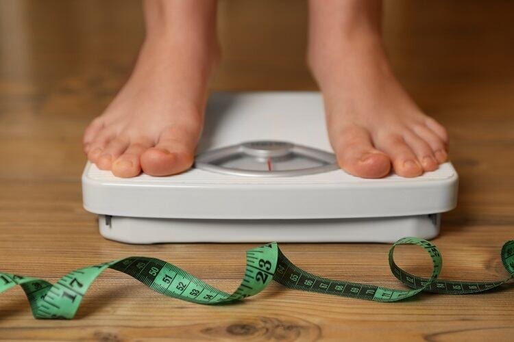 Obesity-scales-GettyImages-Liudmila-Chernetska.jpg