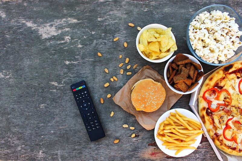 Advertising body rejects calls to ban junk food adverts before 9pm