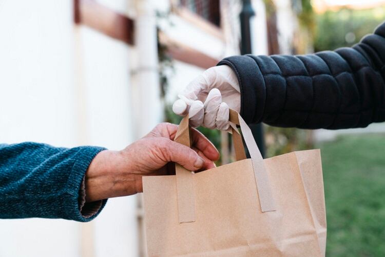 Baker & Baker signs up with Fareshare to redistribute bakery products to British families in need
