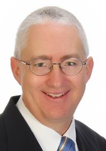 TomVierhileHeadShot2015cropped.jpg