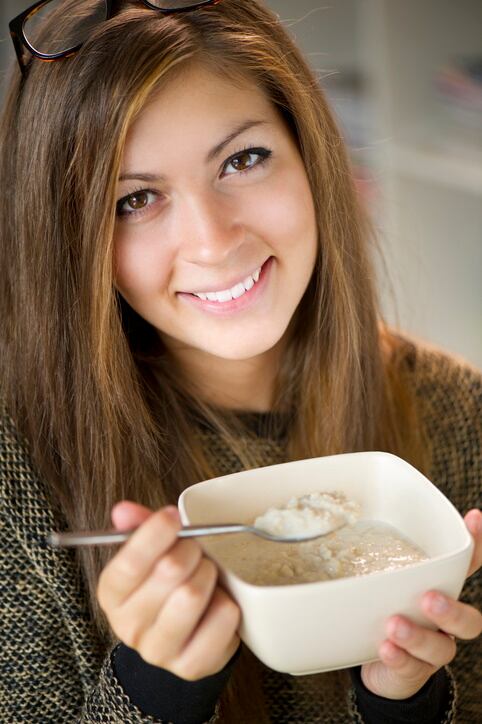 GettyImages-sturti-porrige-oats.jpg