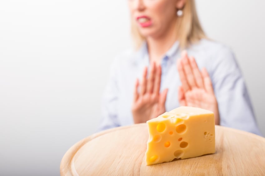 cheese-allergy-intolerance-dislike-Droits-d-auteur-grinvalds.jpg