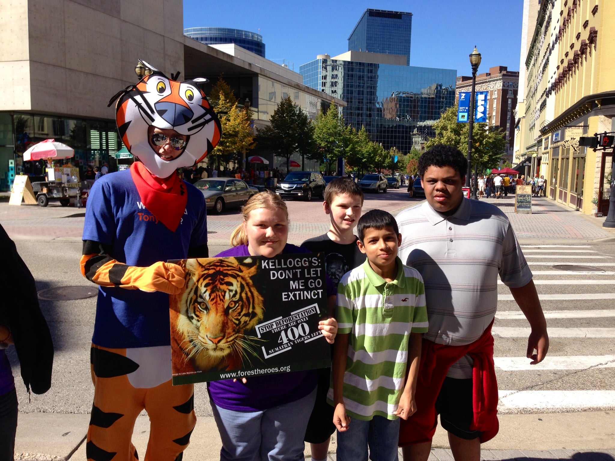 Protesters-gather-outside-Kellogg-s-HQ-while-others-call-in-to-complain-over-its-joint-venture-with-Wilmar.jpg