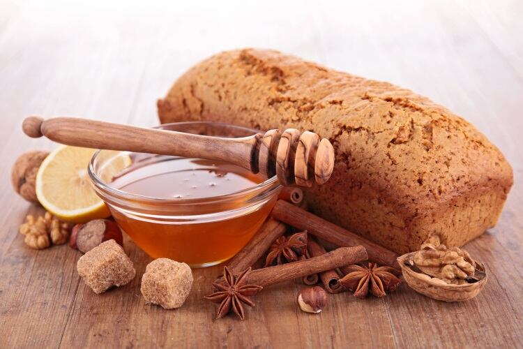 Beyond sweetness: The functionality of formulating with honey