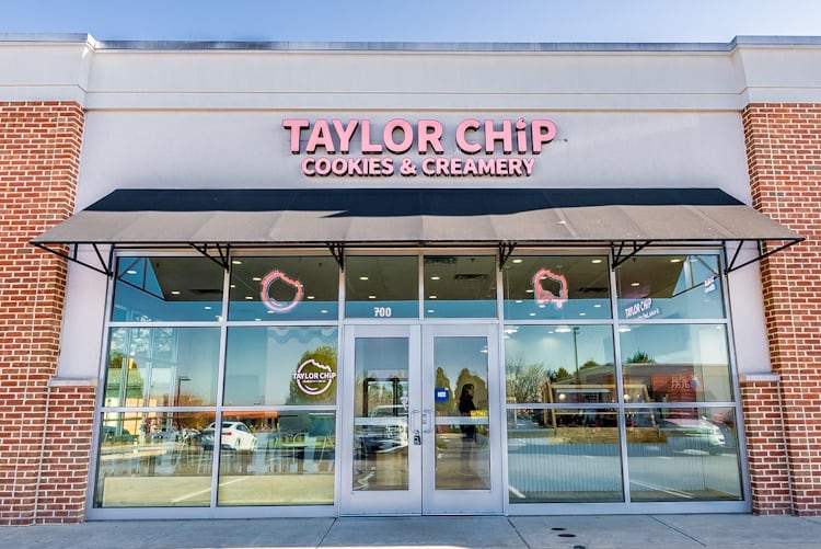 Taylor-Chip-york-location-DSC06284-2.jpg