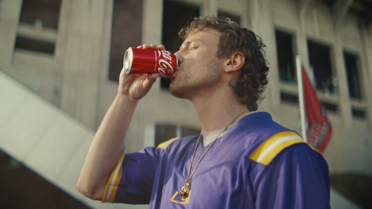 From Tailgates to Group Chats, Coca‑Cola® is Celebrating Football Fans Everywhere This Season