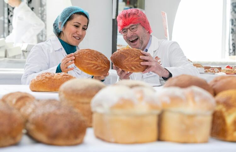 SWNS_SCOTTISH_BAKERS_09.jpg
