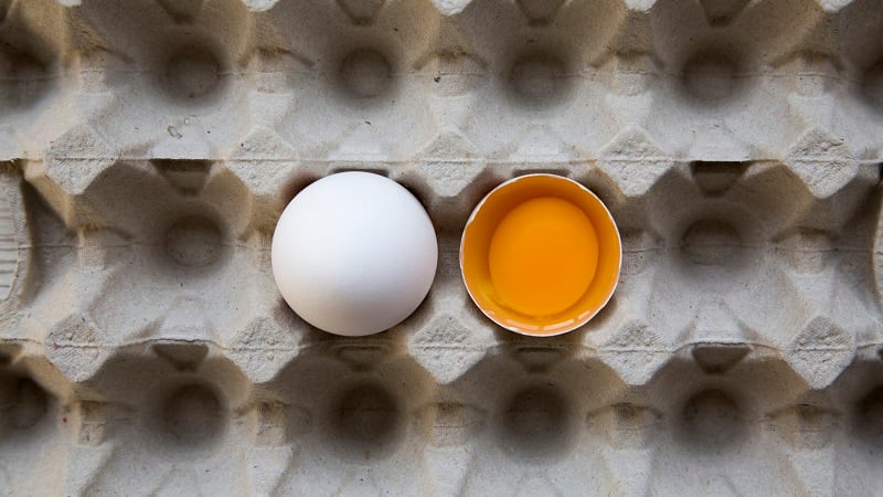 Egg units crack in March, as tariff concerns cut into consumers' budgets.