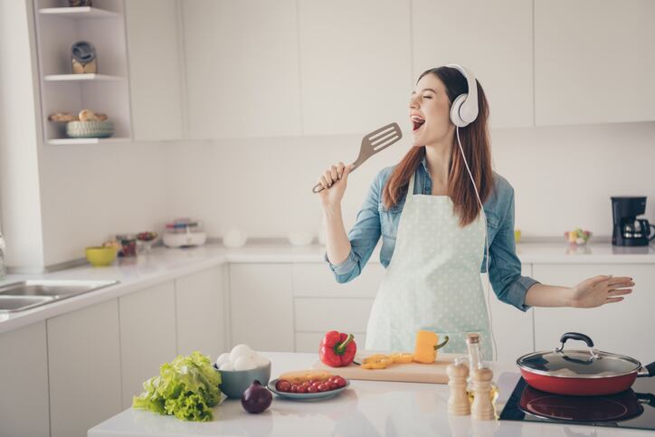 Want to sell healthy eating? Try turning up the jazz