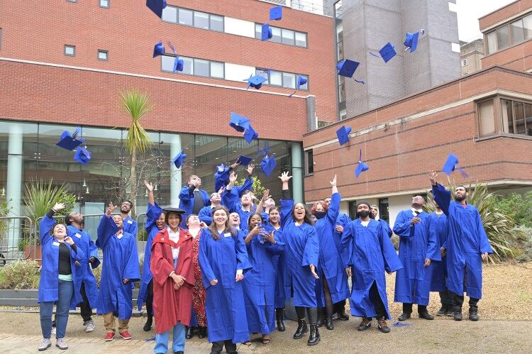 MacsMAD-Grads-L.jpg