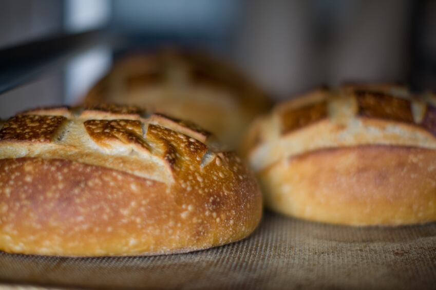 Sourdough_bread.jpg