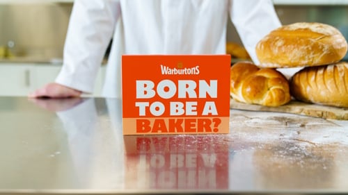 Warburtons born to be a baker kit