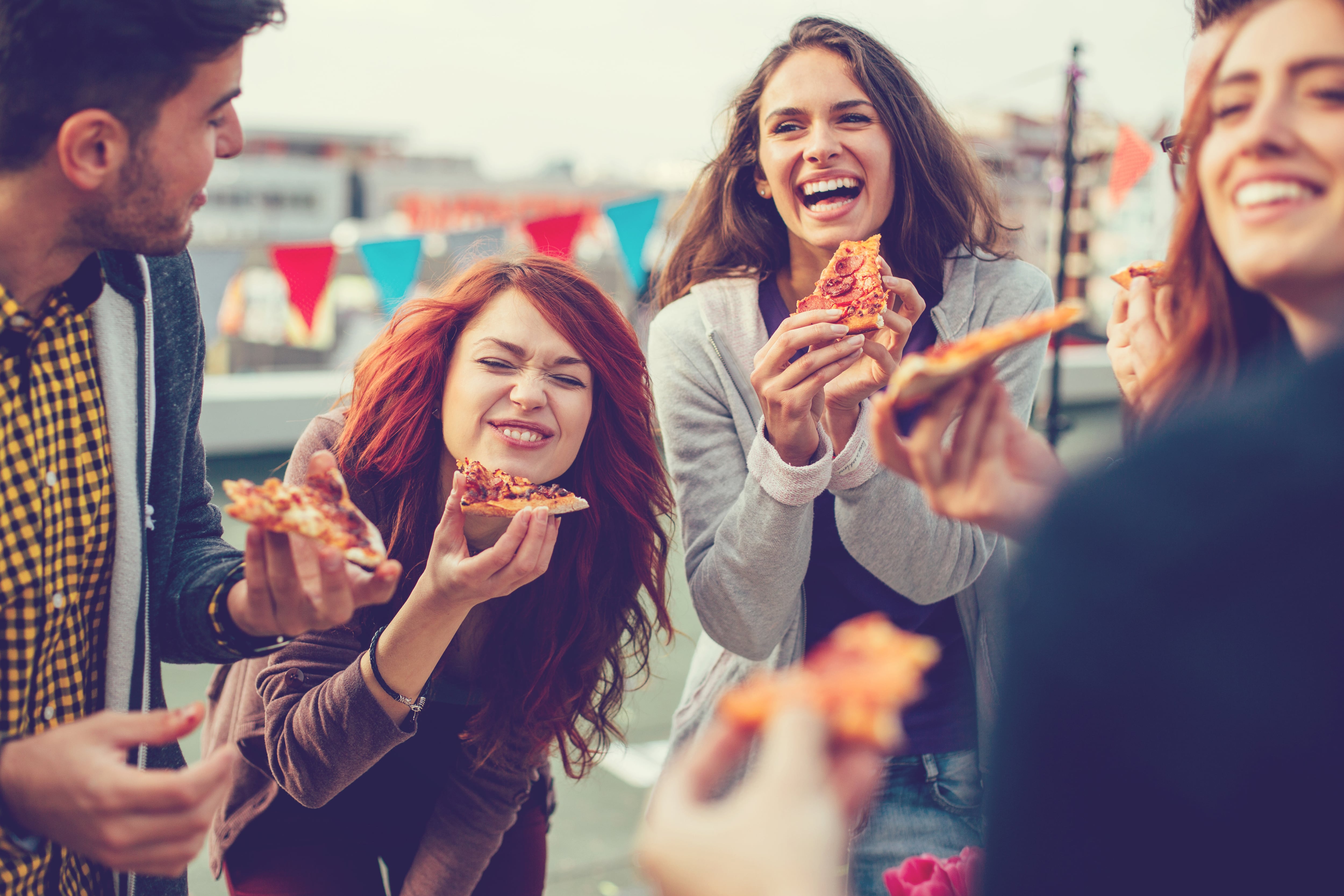 People eating pizza