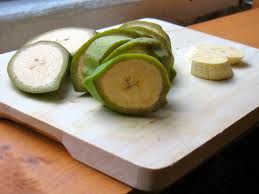 Green-plaintains-Picture-Urbanvegan.jpg